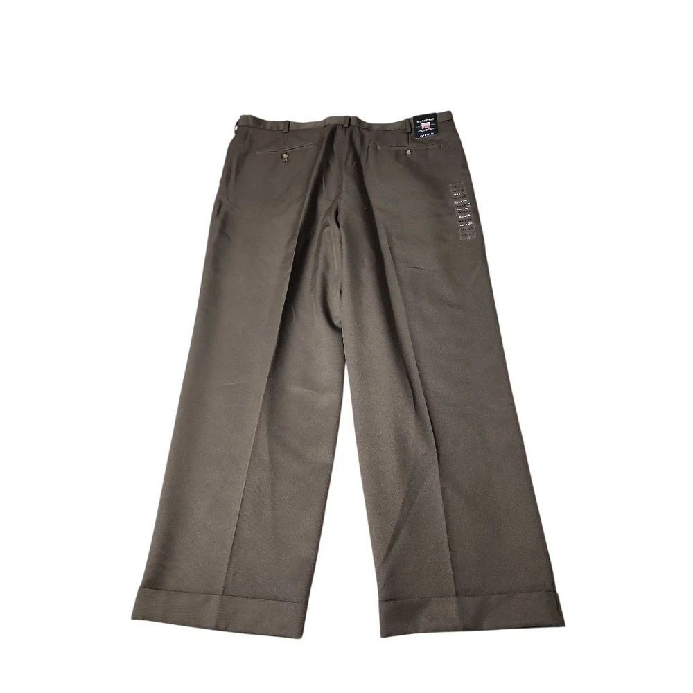 Van Heusen Dress Pants Mens 40x29 Brown Pleated Professional Microfiber